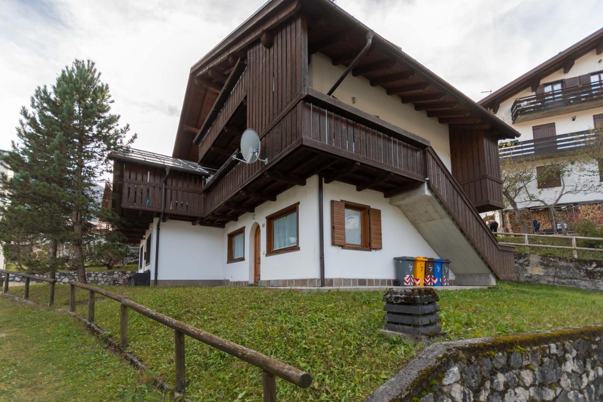 Villa Eden Falcade Exterior photo